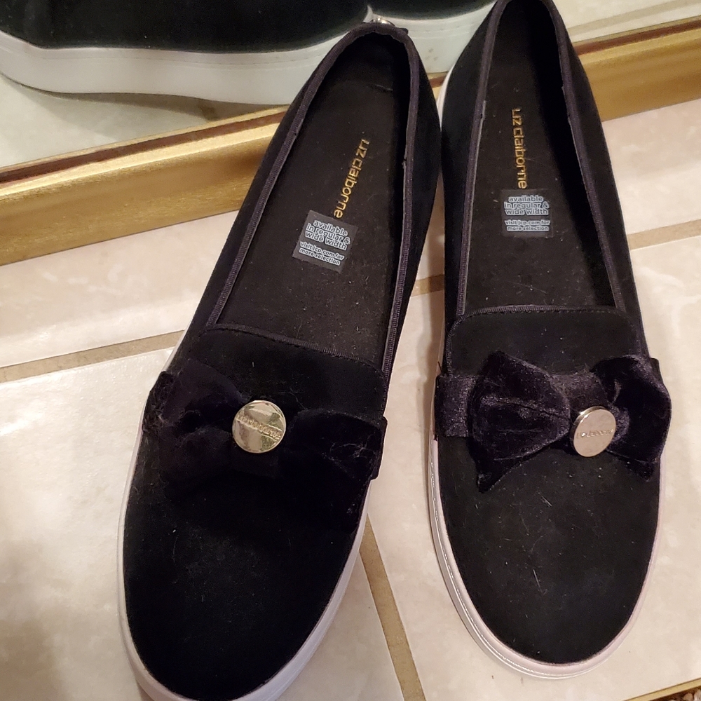 Black Velvet Signature Platform Shoes